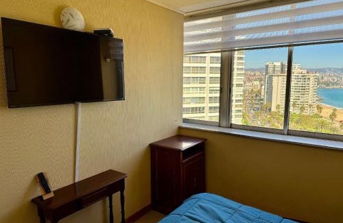 Vina del Mar Apartment | Beautiful and family-friendly on San Martin Avenue