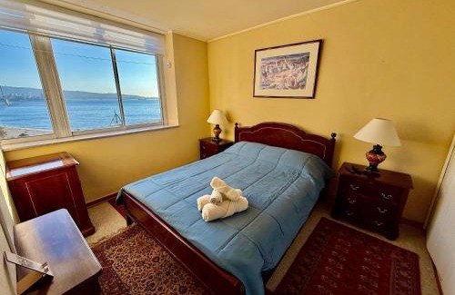 Vina del Mar Apartment | Beautiful and family-friendly on San Martin Avenue