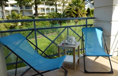 La Baule-Escoublac Apartment | Beautiful apartment, terrace, swimming pools 300 m from the beach