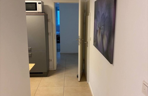 Frankfurt am Main Nord-Ost Apartment | Beautiful apartment with private access in a quiet location with good transport links