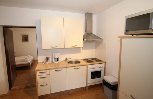 Muhldorf Apartment | Beautiful apartment for 8 people with WIFI, TV and balcony