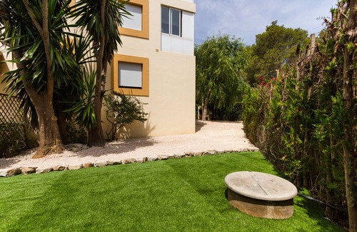 Puerto de Pollensa Apartment | Beautiful Apartment with Garden and BBQ