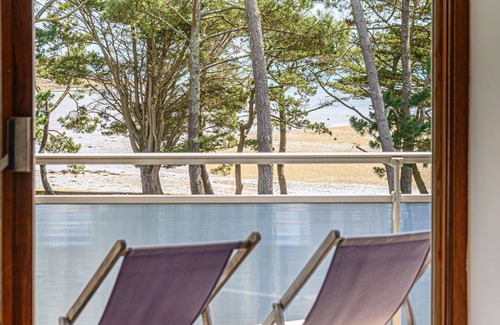 Morbihan Apartment | Beautiful apartment for 6 guests with WIFI, TV, terrace and parking