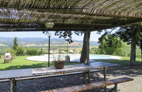 Montecatini Val di Cecina Apartment | Beautiful apartment for 6 guests with WIFI, pool, patio, pets allowed and parking