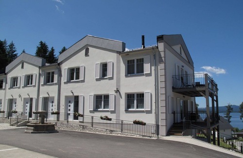 Lojzova Paseka Apartment | Beautiful apartment for 4 guests with WIFI, TV, balcony and pets allowed