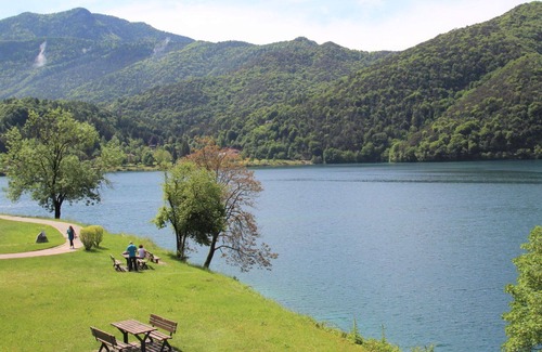 Molina di Ledro Apartment | Beautiful apartment for 4 people with WIFI, TV, patio and pets allowed