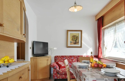 San Giovanni di Fassa Apartment | Beautiful apartment for 4 people with WIFI, TV, terrace and parking