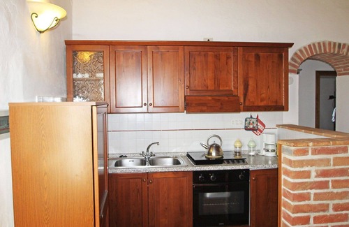 Rapolano Terme Villa | Beautiful apartment in villa for 4 people with pool, WIFI, TV and patio