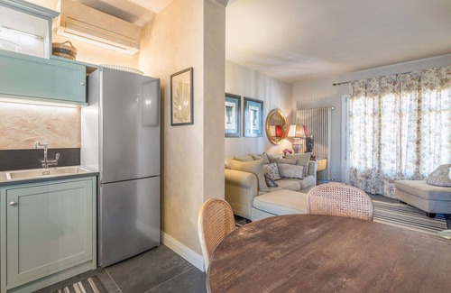 Lamporecchio Apartment | Beautiful apartment for 4 guests with pool, WIFI, A/C, TV, balcony and panoramic view