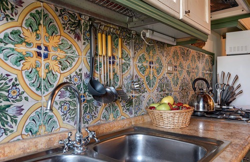 Bucine Apartment | Beautiful apartment for 4 people with WIFI, A/C, pool, TV, patio and panoramic view