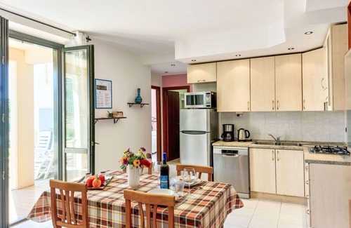 Piani-Ciapin Apartment | Beautiful apartment for 6 guests with WIFI, pool, TV, terrace and pets allowed