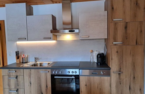 Wildschoenau Villa | Beautiful apartment in villa for 3 guests with WIFI, TV and balcony