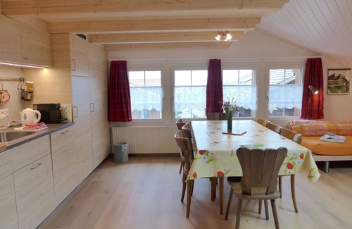Brienzwiler Apartment | Beautiful apartment for 5 people with WIFI, TV, terrace, pets allowed and panoramic view