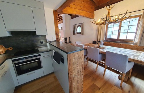 Lenzerheide Apartment | Beautiful apartment for 7 guests with WIFI, TV and balcony