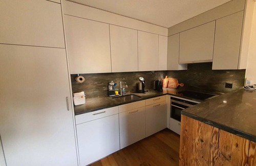 Lenzerheide Apartment | Beautiful apartment for 7 guests with WIFI, TV and balcony