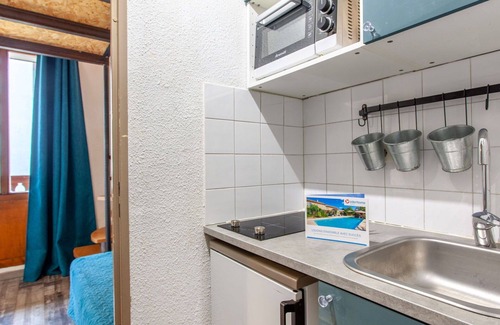 Val Claret Apartment | Beautiful apartment for 3 people with WIFI, TV, balcony and pets allowed