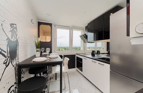 Fabryczna Apartment | Beautiful Apartment | 2 bedrooms | Air-conditioning | Wroclaw