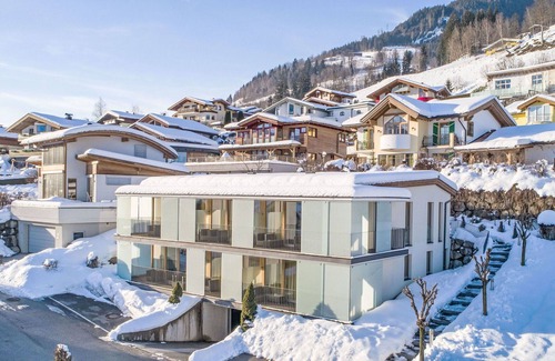 Furth Apartment | Beautiful apartment for 6 guests with WIFI, TV, terrace, pets allowed and parking