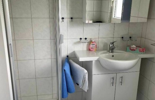 Gsteigwiler Apartment | Beautiful apartment for 4 people with WIFI, TV, balcony and parking