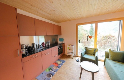Zweisimmen Apartment | Beautiful apartment for 2 guests with WIFI, TV and balcony