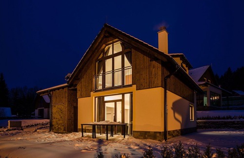 Lipno nad Vltavou House | Beautiful apartment in villa for 11 guests with WIFI, TV, terrace and pets allowed