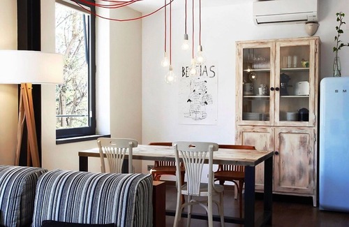 El Parc i la Llacuna del Poblenou Apartment | Beautiful apartment for 4 guests with WIFI, A/C and TV