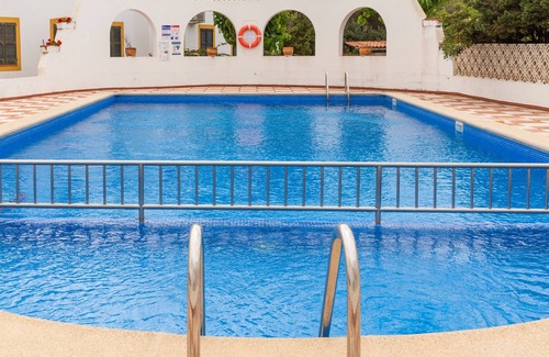 Cala'n Bosch Apartment | Beautiful Apartment with Terrace, Pool & Wi-Fi