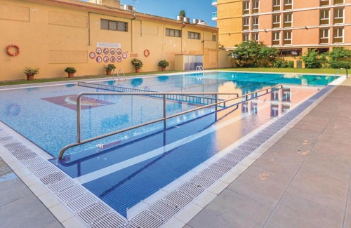 Malgrat de Mar Apartment | Beautiful Apartment In Malgrat De Mar With 2 Bedrooms, Wifi And Outdoor Swimming Pool