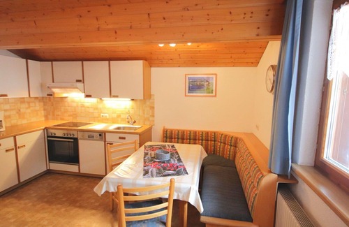 Gaschurn Apartment | Beautiful apartment for 6 people with WIFI, TV, patio and pets allowed