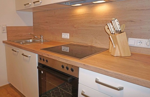 Strengen Apartment | Beautiful apartment for 4 people with WIFI, TV and terrace