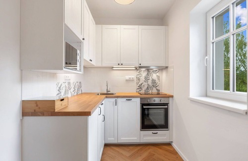 Hrensko Apartment | Beautiful apartment for 8 people with WIFI, TV, patio and pets allowed