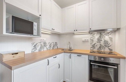 Hrensko Apartment | Beautiful apartment for 8 people with WIFI, TV, patio and pets allowed