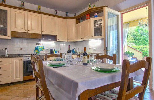 Giugnano Apartment | Beautiful apartment for 10 guests with private pool, WIFI, TV, patio and pets allowed