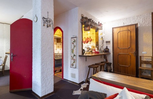Madesimo Apartment | Beautiful apartment for 5 people with WIFI, TV, terrace and pets allowed