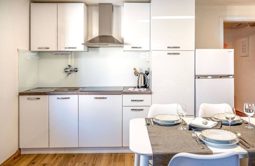 Postojna Apartment | Beautiful apartment for 3 people with WIFI, TV and terrace