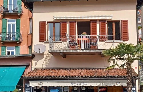 Muralto Apartment | Beautiful apartment for 3 people with A/C, WIFI, TV and balcony