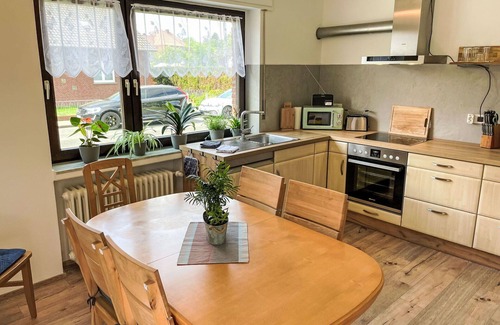 Bevergern Apartment | Beautiful apartment for 6 people with WIFI, TV and terrace