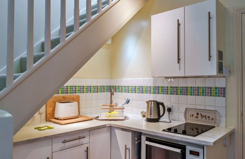 Cawsand Apartment | Beautiful apartment for 2 guests with WIFI and parking