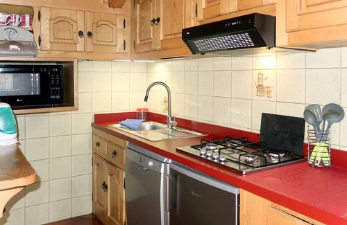 Paquier Apartment | Beautiful apartment for 4 people with WIFI, TV, balcony and pets allowed