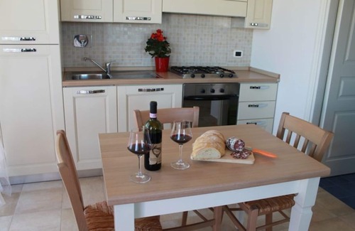 Puntone Apartment | Beautiful apartment for 3 guests with A/C, pool, WIFI, TV, balcony, pets allowed and parking