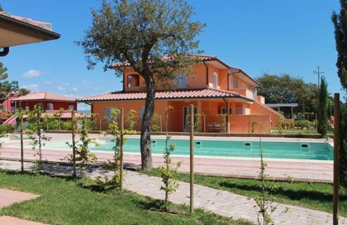 Puntone Apartment | Beautiful apartment for 3 guests with A/C, pool, WIFI, TV, balcony, pets allowed and parking
