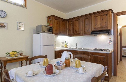 Onzo Apartment | Beautiful apartment for 4 people with WIFI, TV, patio, pets allowed and panoramic view