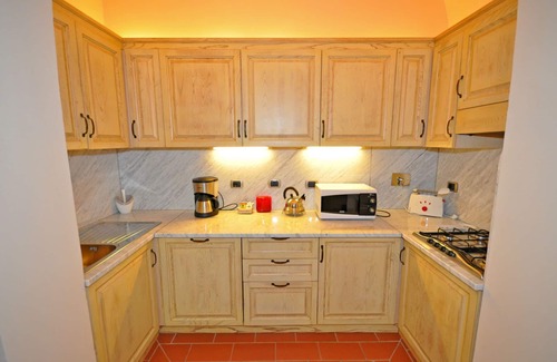 Volterra Apartment | Beautiful apartment for 2 guests with pool, WIFI, TV and pets allowed, close to San Gimignano