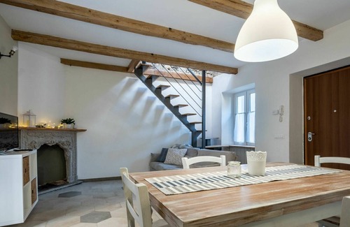 Omegna Apartment | Beautiful apartment for 4 people with WIFI, TV, terrace and pets allowed