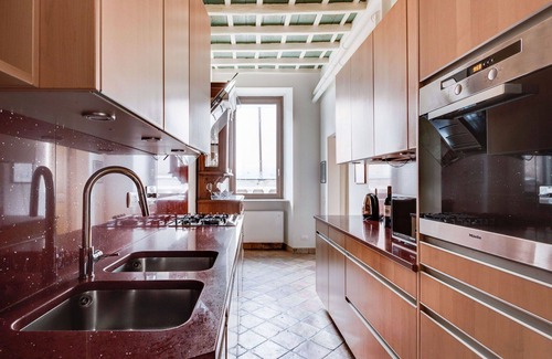 Rione VIII Sant'Eustachio Apartment | Beautiful apartment for 5 people with A/C, WIFI and TV