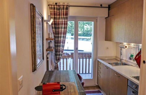 Lens Apartment | Beautiful apartment for 5 people with WIFI, TV, balcony and panoramic view