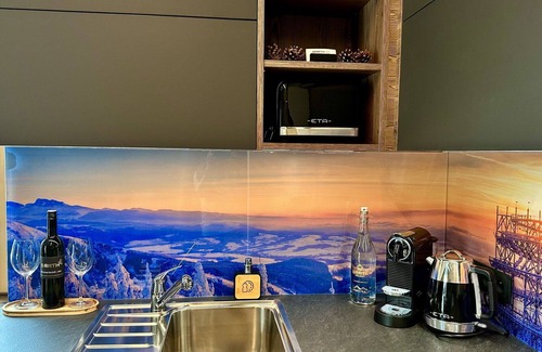 Dolni Morava Apartment | Beautiful apartment for 6 people with WIFI, TV and terrace