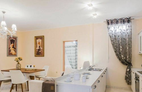 Samos Apartment | Beautiful apartment for 4 guests with A/C, WIFI, pool, TV, panoramic view and parking
