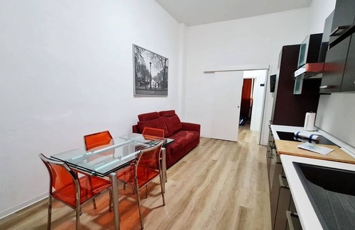 Pavia Apartment | Beautiful apartment for 3 guests with WIFI, A/C and TV