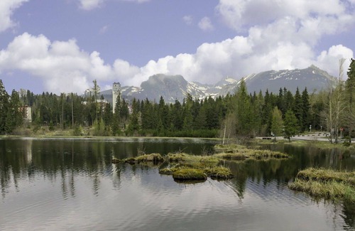 Strbske Pleso Apartment | Beautiful apartment for 4 guests with WIFI, TV, balcony and panoramic view